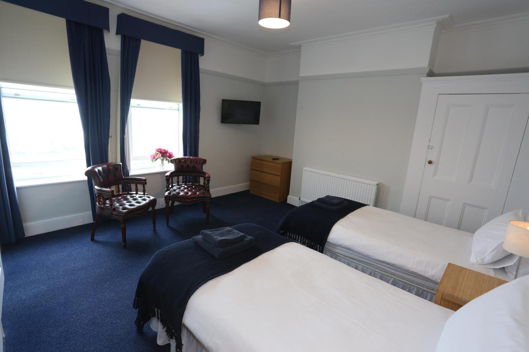 Royal Temple Yacht Club Hotel Ramsgate Exterior photo